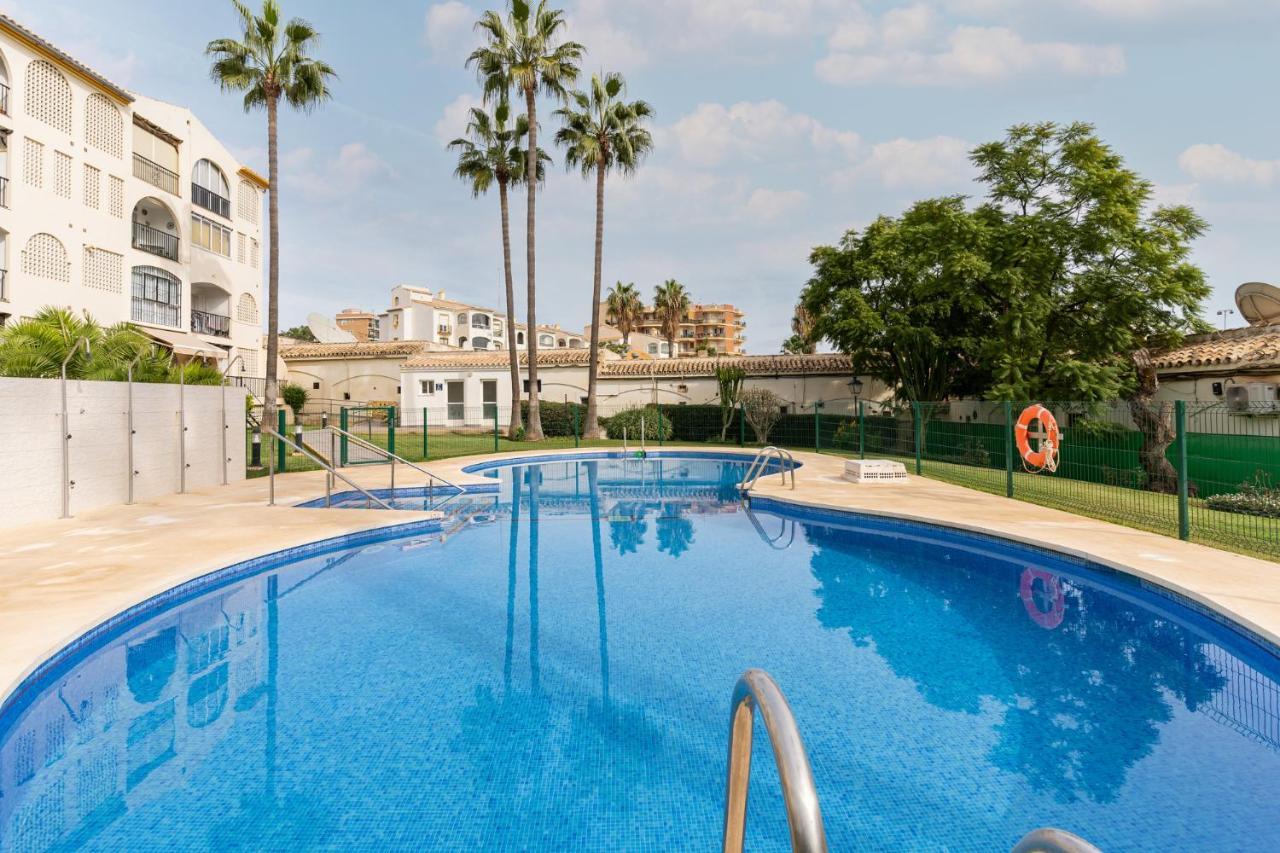 Lovely Apartment Next To The Beach Torremolinos Eksteriør billede