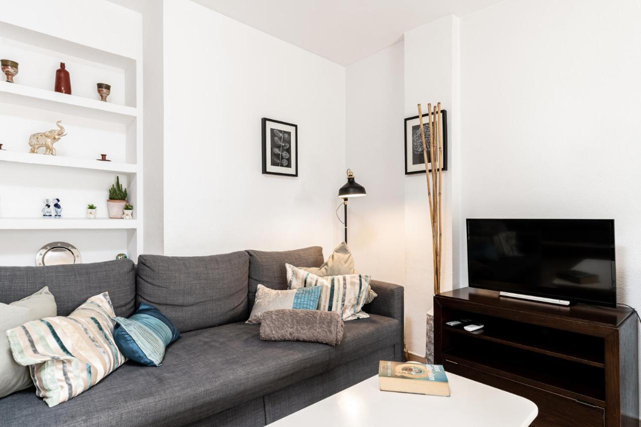 Lovely Apartment Next To The Beach Torremolinos Eksteriør billede